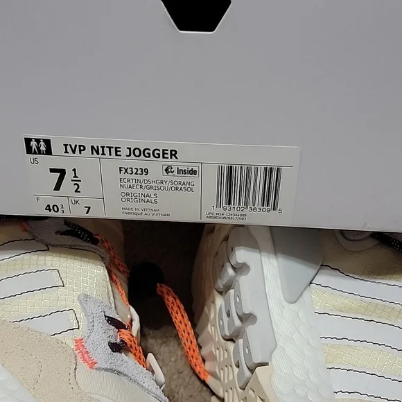 NEW IN BOX ADIDAS X IVY PARK NITE JOGGER - Picture 5 of 5